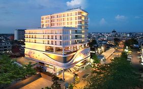 Golden Tulip Pontianak